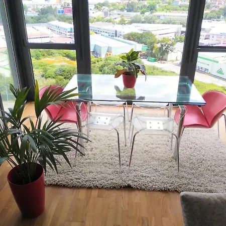 Piso Muy Proximo A La Playa Samil, Garaje Y Wifi